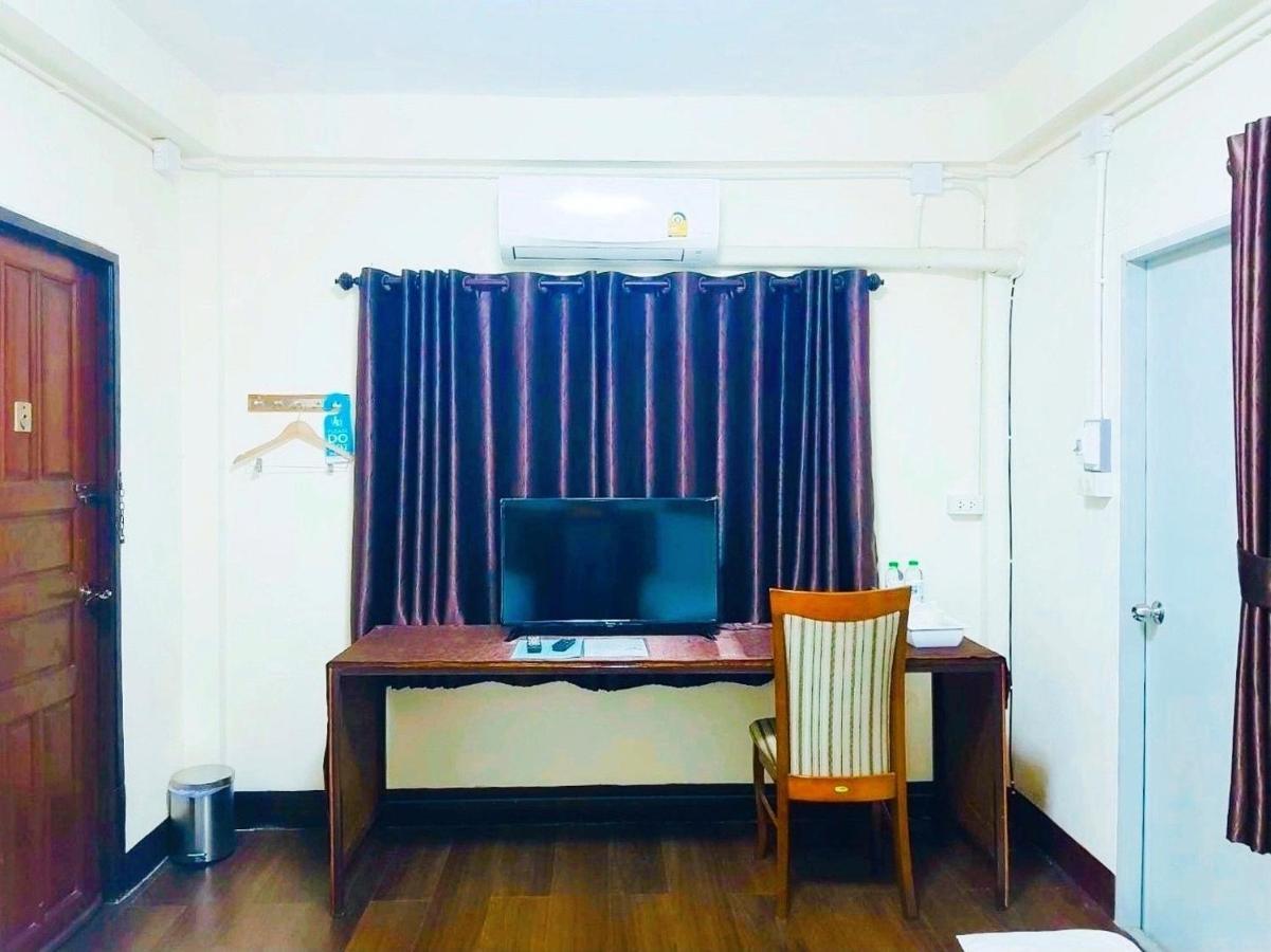 Punyin Hotel Inthanon -ปั้นหยิ่น โฮเทล Чомтонг Екстер'єр фото