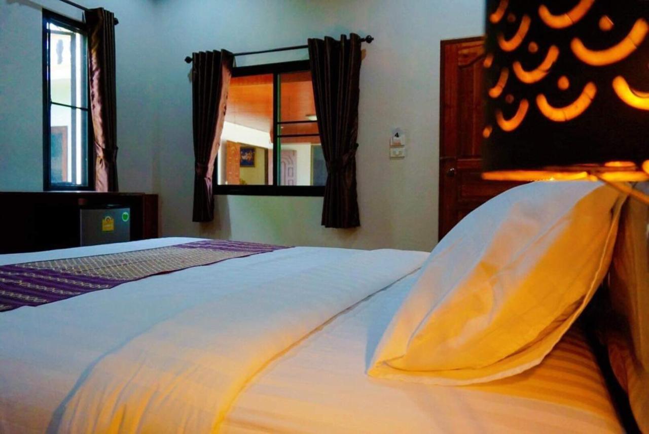 Punyin Hotel Inthanon -ปั้นหยิ่น โฮเทล Чомтонг Екстер'єр фото