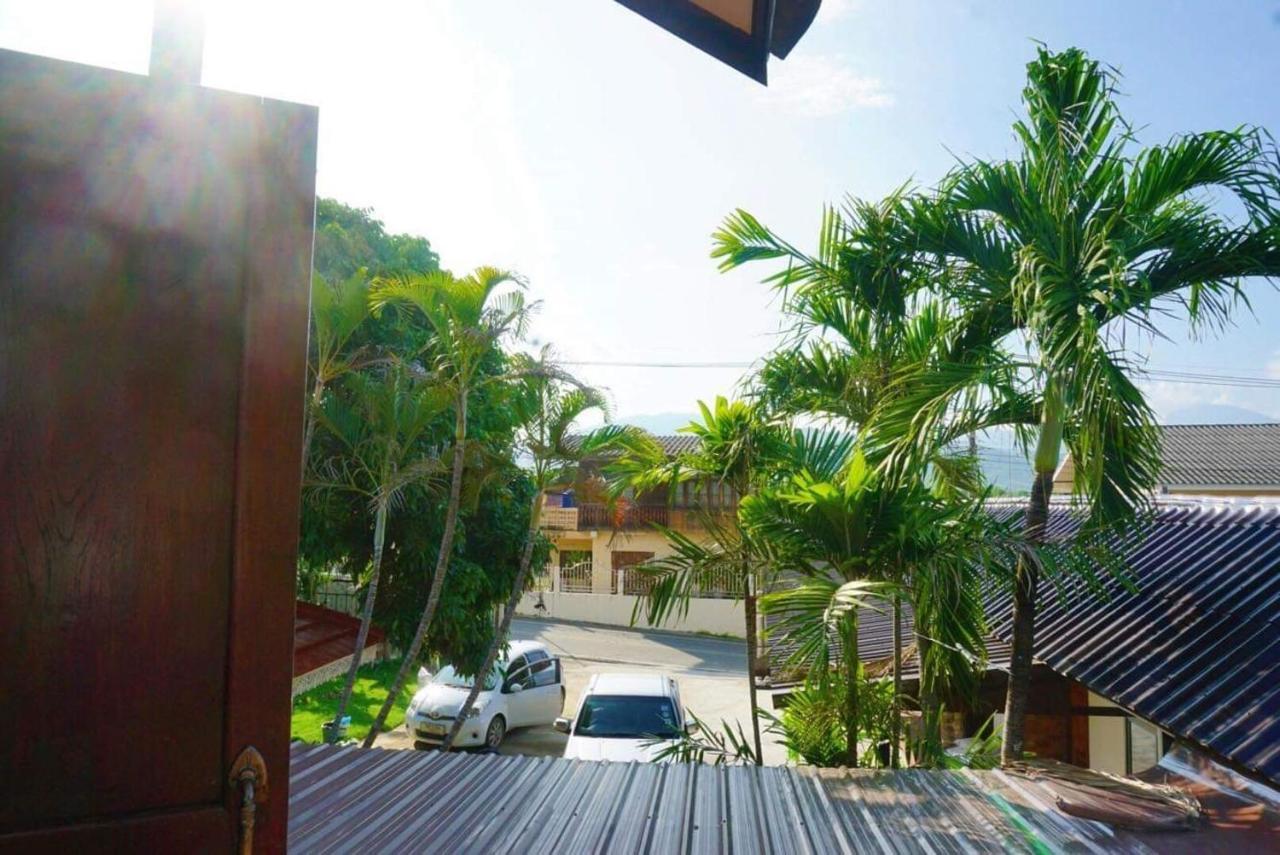 Punyin Hotel Inthanon -ปั้นหยิ่น โฮเทล Чомтонг Екстер'єр фото
