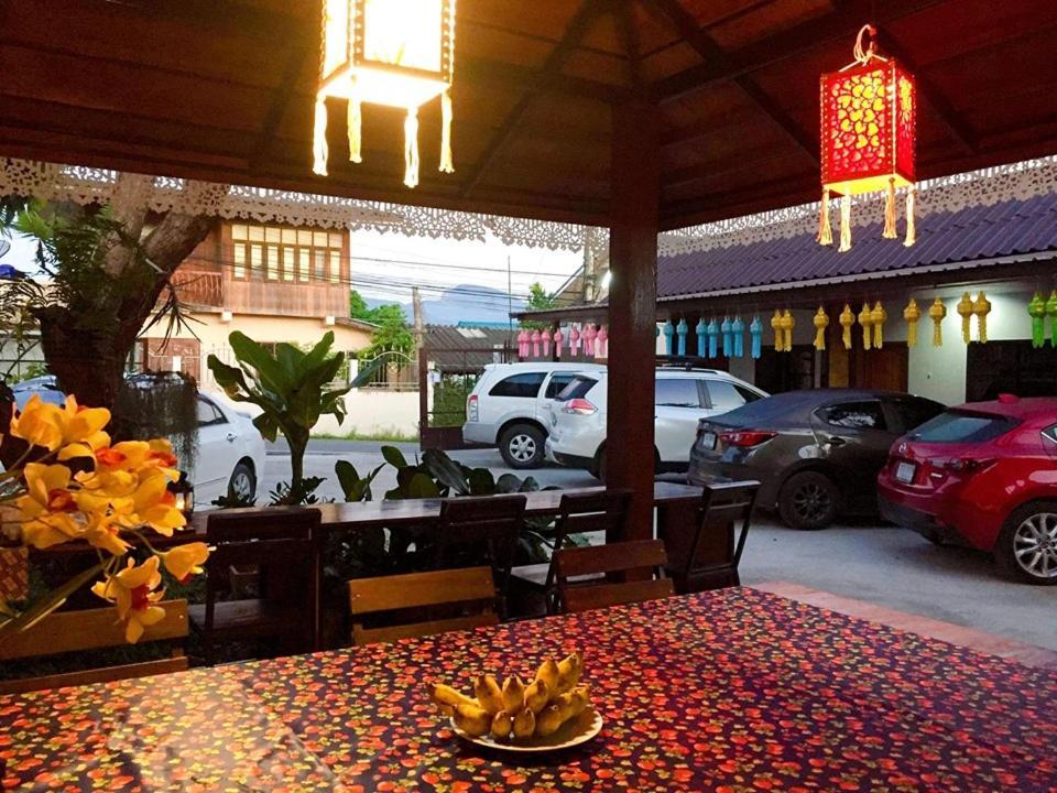 Punyin Hotel Inthanon -ปั้นหยิ่น โฮเทล Чомтонг Екстер'єр фото